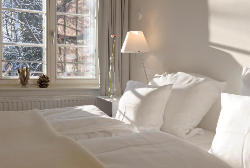 Einzigartig - Das Kleine Hotel Im Wasserviertel Lüneburg Quarto foto